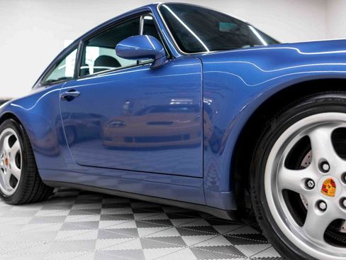 Used 1997 Porsche 911 Carrera RWD image 15