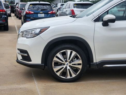 Used 2022 Subaru Ascent Limited w/ Technology Package AWD/4WD image 11