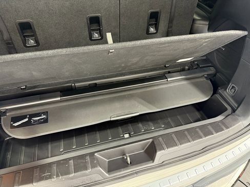 Used 2022 Subaru Ascent Touring w/ Popular Package #2A image 51