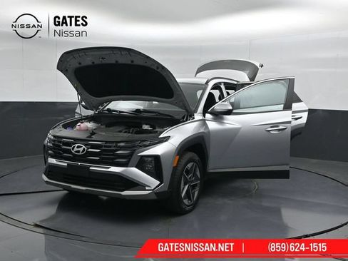 Used 2025 Hyundai Tucson SEL AWD/4WD image 60