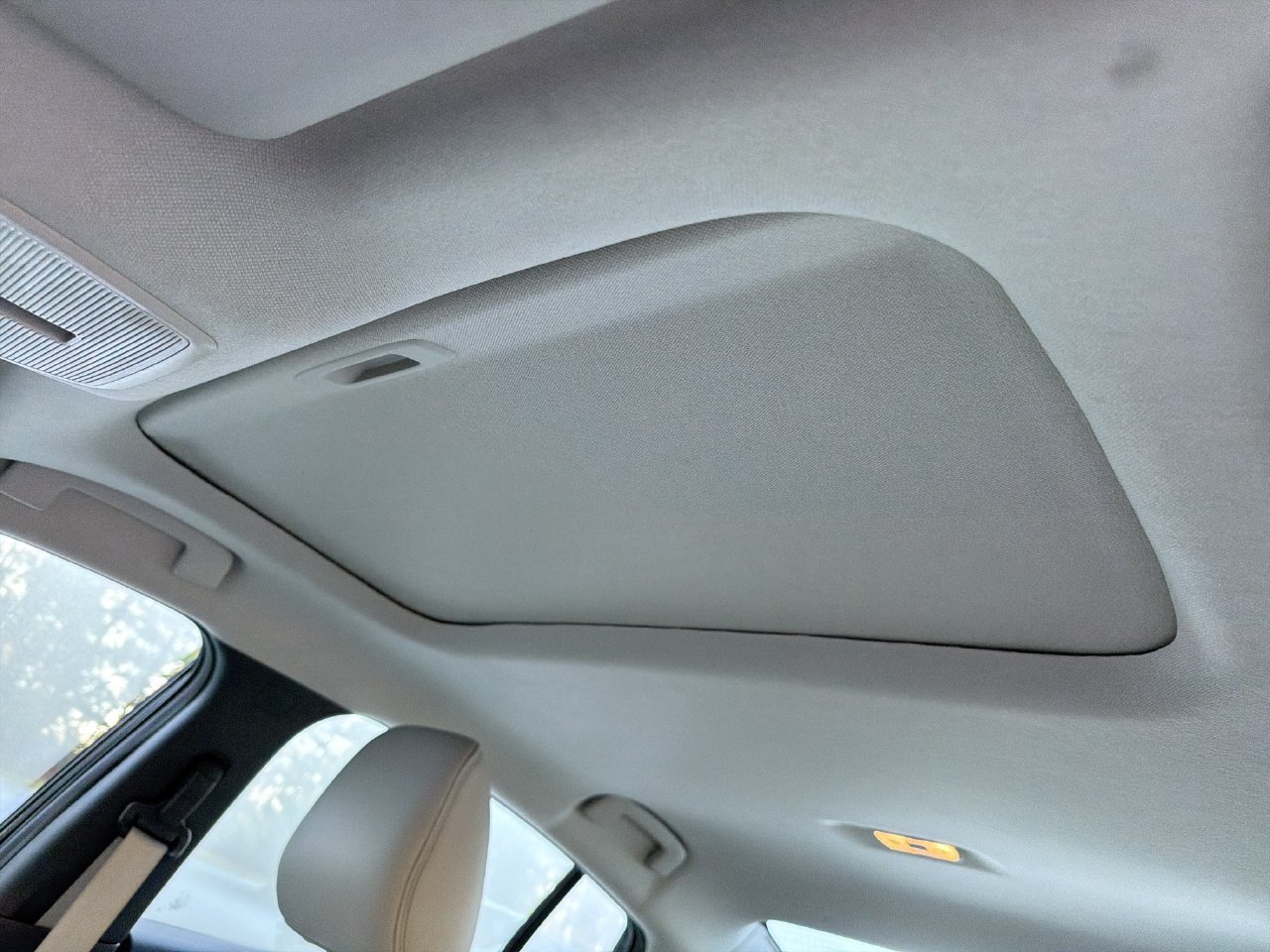 Certified 2026 Nissan Sentra SL w/ Floor Mat Package FWD image 16