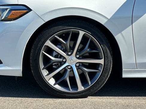 Used 2023 Honda Civic Touring image 30