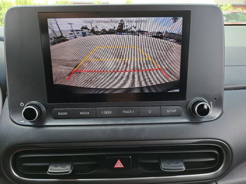 Used 2023 Hyundai Kona SE w/ Cargo Package AWD/4WD image 24