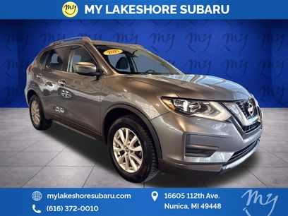 Used 2017 Nissan Rogue SV