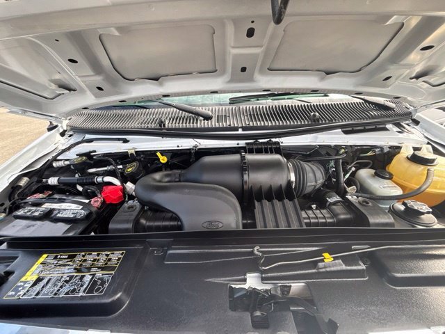 Used 2016 Ford E-350 and Econoline 350 Super Duty RWD image 23