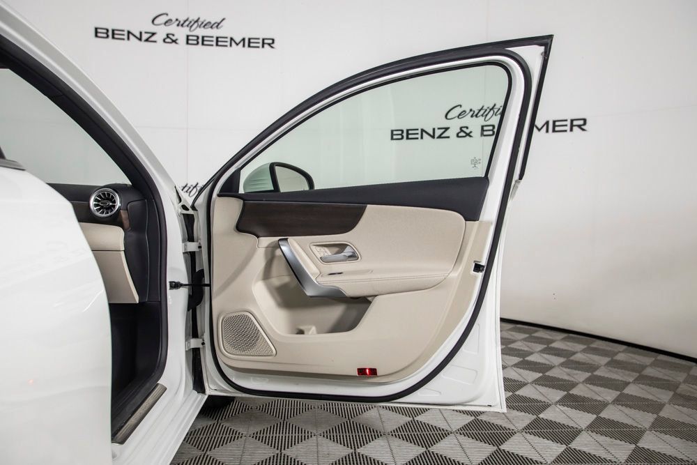 Used 2022 Mercedes-Benz A 220 image 19