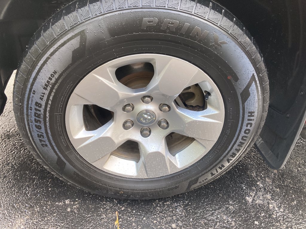 Used 2020 RAM 1500 Big Horn AWD/4WD image 34
