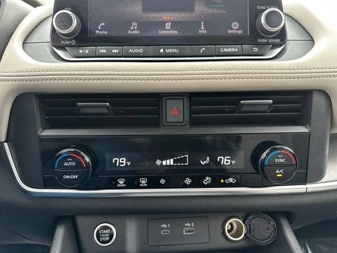Used 2023 Nissan Rogue SV AWD/4WD image 40
