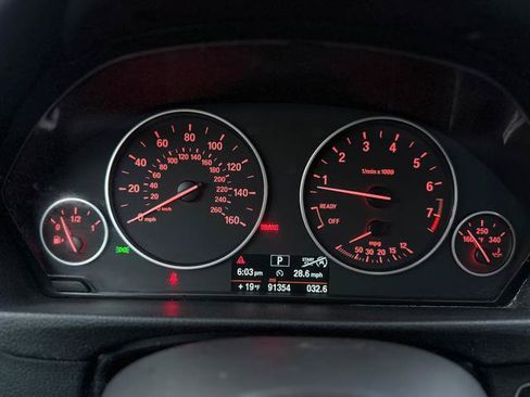 Used 2014 BMW 328i xDrive Sedan AWD/4WD image 23