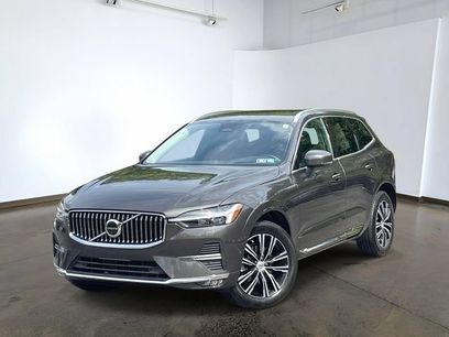 Used 2022 Volvo XC60 B5 Inscription w/ Advanced Package