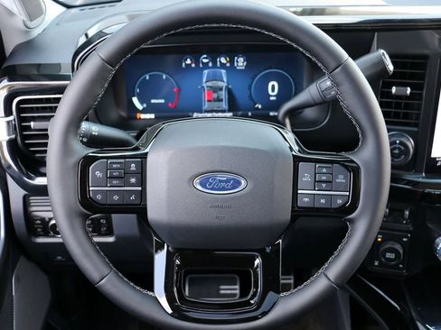 New 2026 Ford F250 Lariat w/ Black Appearance Package AWD/4WD image 27