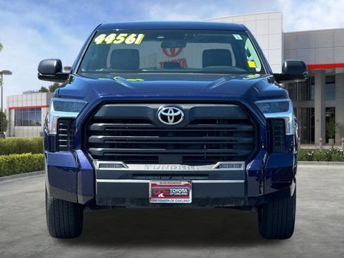 Used 2024 Toyota Tundra SR5 w/ SR5 Convenience Package AWD/4WD image 10