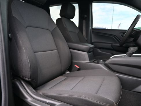 Used 2024 Chevrolet Colorado Trail Boss AWD/4WD image 33