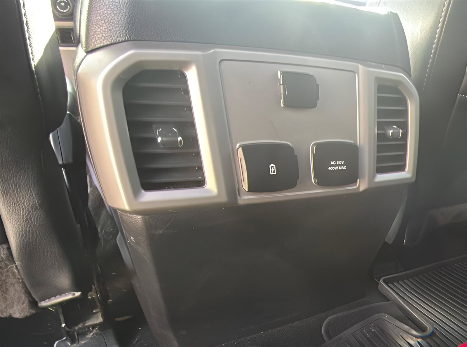 Used 2019 Ford F150 Lariat AWD/4WD image 17