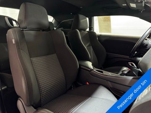 Used 2023 Dodge Challenger GT image 14