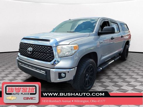 Used 2017 Toyota Tundra SR5 w/ SR5 Upgrade Package AWD/4WD image 2