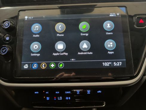 Used 2023 Chevrolet Bolt EUV LT w/ Driver Confidence Package FWD image 12