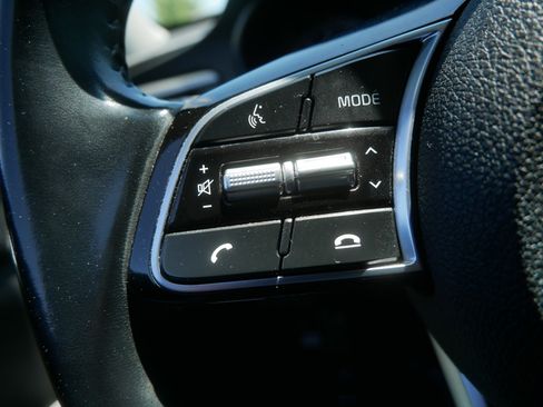 Used 2020 Kia Optima S FWD image 24