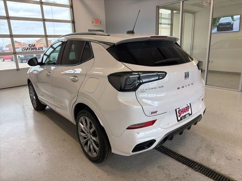 Used 2025 Buick Encore GX Avenir w/ Avenir Convenience Package AWD/4WD image 5