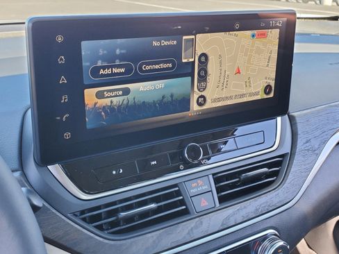 New 2025 Nissan Altima 2.5 SL image 18