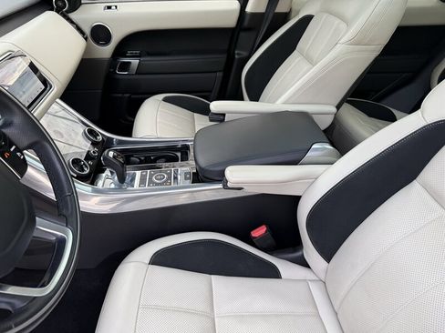 Used 2020 Land Rover Range Rover Sport HSE Dynamic image 31