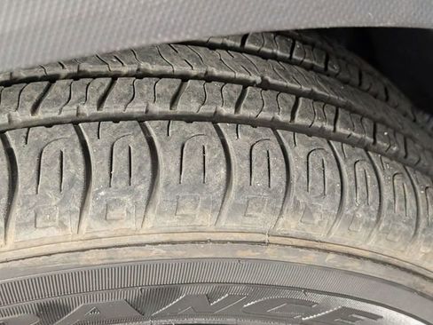 Used 2021 Subaru Forester Premium image 9