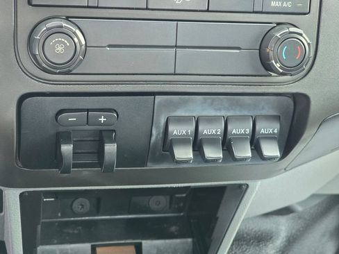 Used 2016 Ford F250 XL RWD image 14