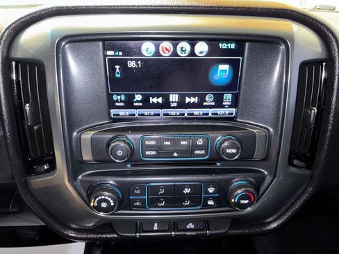 Used 2019 Chevrolet Silverado 2500 LT image 19