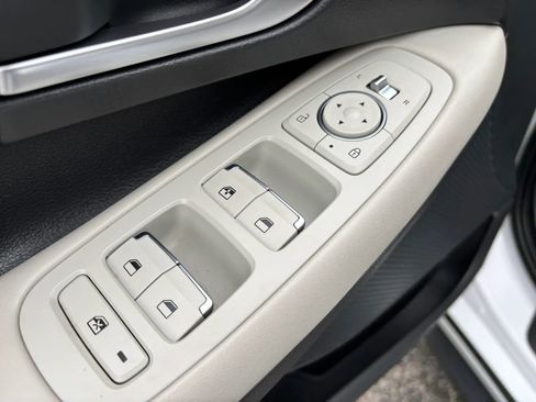 Used 2023 Hyundai Sonata SE FWD image 52