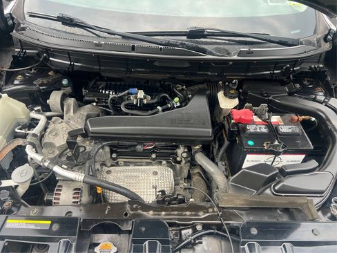 Used 2016 Nissan Rogue SV w/ SV Premium Package AWD/4WD image 22