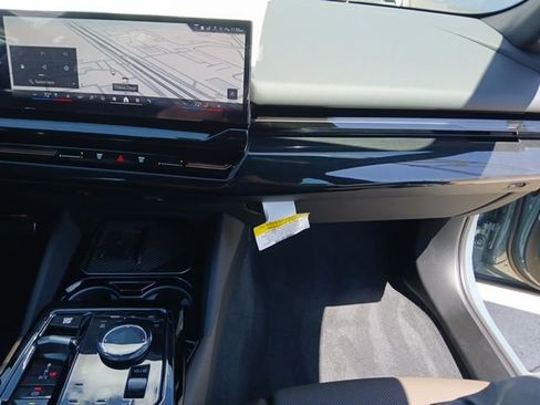 New 2026 BMW 530i w/ M Sport Package image 19