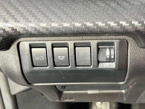 Used 2023 Subaru Ascent Premium w/ Convenience Package AWD/4WD image 10