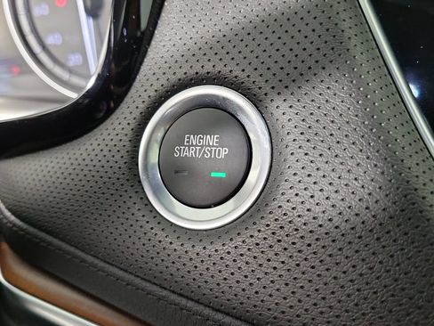 Used 2024 Cadillac XT5 Premium Luxury w/ Technology Package FWD image 30