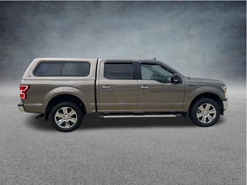 Used 2020 Ford F150 XLT w/ Equipment Group 302A Luxury AWD/4WD image 12