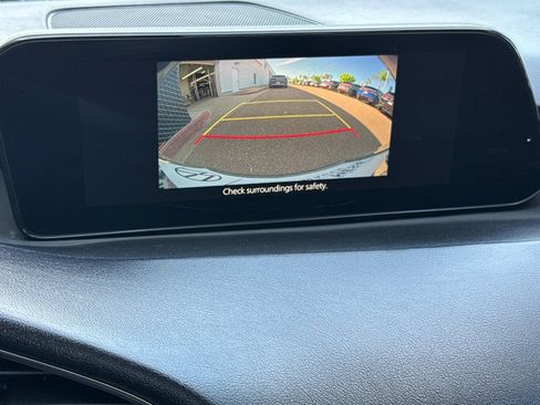 Used 2024 MAZDA MAZDA3 s image 18