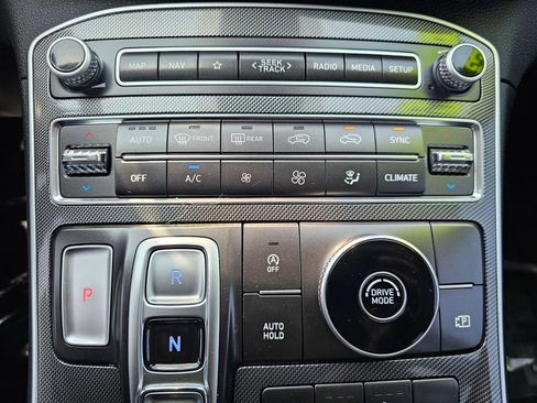 Certified 2023 Hyundai Santa Fe SEL FWD image 31