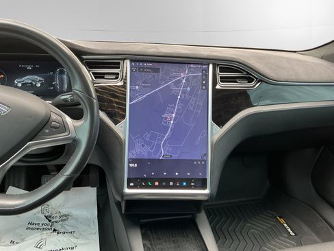 Used 2017 Tesla Model S 75 RWD image 10