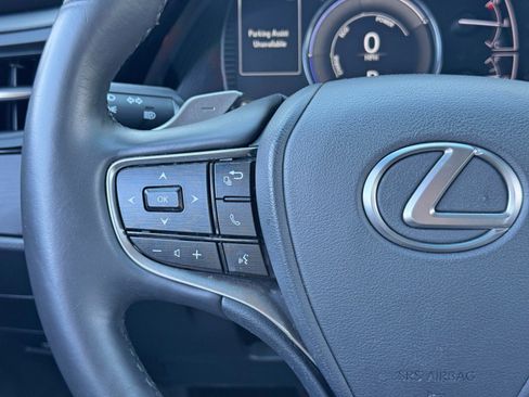 Used 2023 Lexus ES 300h w/ Premium Package image 19