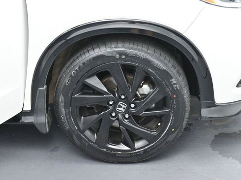 Used 2022 Honda HR-V Sport image 28