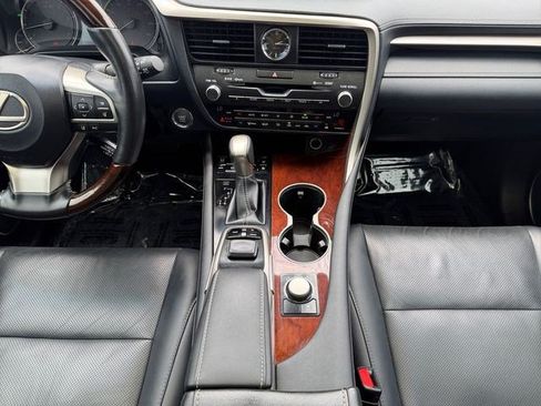 Used 2019 Lexus RX 350L FWD image 15