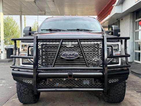 Used 2022 Ford F350 Lariat w/ Lariat Ultimate Package AWD/4WD image 7