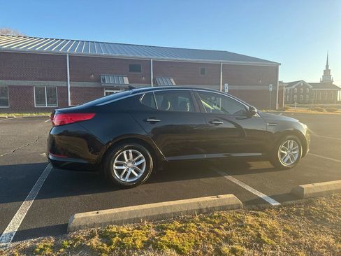 Used 2013 Kia Optima LX w/ Convenience Plus Pkg image 4