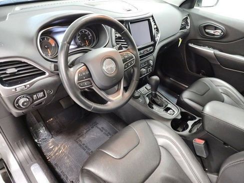 Used 2021 Jeep Cherokee Limited w/ Elite Package image 28