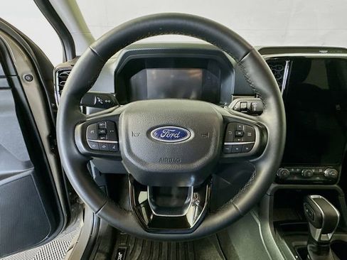 Used 2025 Ford Ranger XLT w/ Equipment Group 301A High AWD/4WD image 13