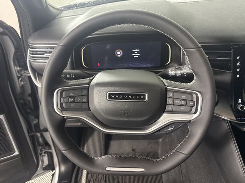 New 2025 Jeep Wagoneer 4WD w/ Convenience Group I image 16