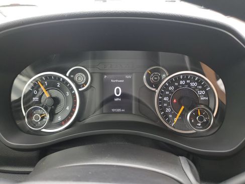 Used 2019 RAM 2500 Big Horn AWD/4WD image 25