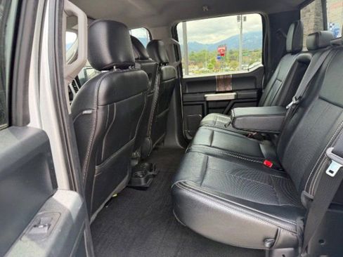 Used 2019 Ford F150 Lariat w/ FX4 Off-Road Package AWD/4WD image 18
