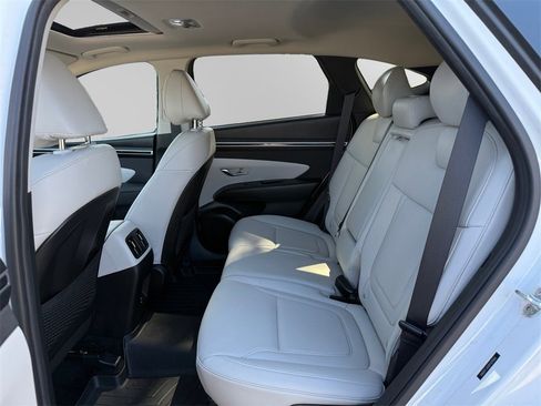 Used 2023 Hyundai Tucson SEL w/ Convenience Package image 13