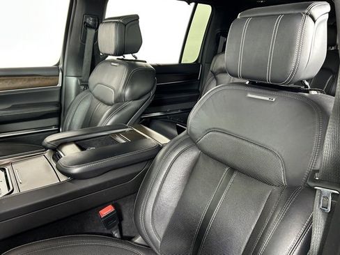 Used 2022 Jeep Grand Wagoneer Series I image 32