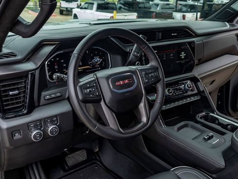 Used 2026 GMC Sierra 2500 AT4X image 17